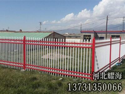 廠區(qū)圍墻鋅鋼護(hù)欄